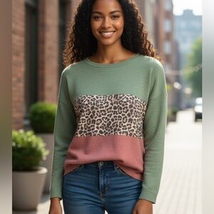 COLOR BLOCK SWEATER